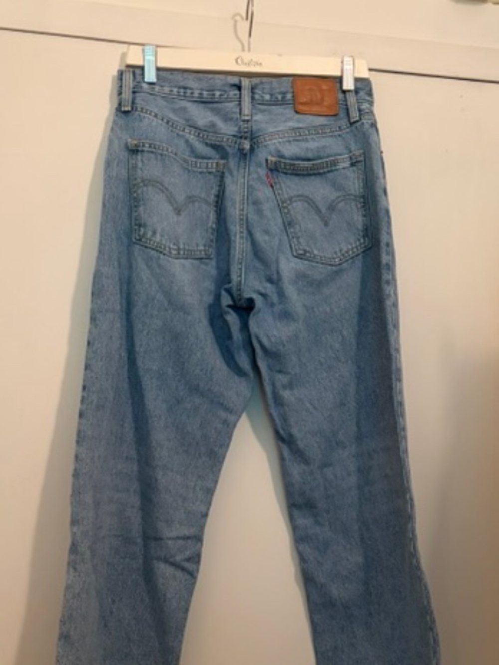 Levi's Aritzia Dad Jeans - Picture 5 of 11